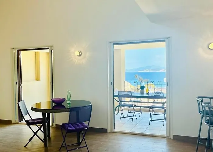 T4 Le Clos Des Oliviers 13 Rousse *